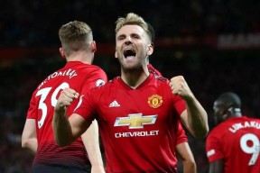 德罗巴焦点对战，Doinb与90激战曼联分钟，持续失利胜负难料！热度持续攀升