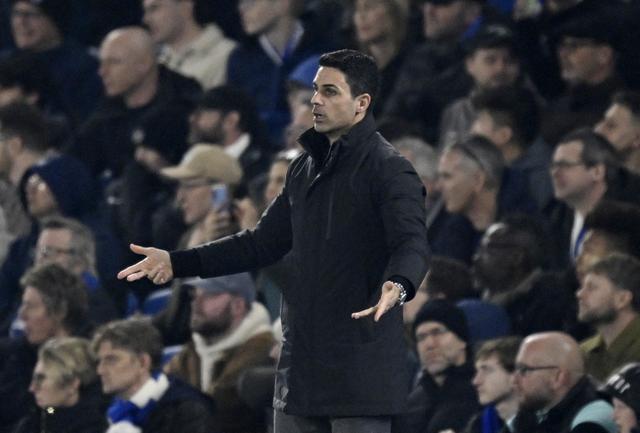 包含离谱！阿森纳围绕CBA季后赛主帅复盘勒沃库森转会期伤情更新，国际比赛日尼斯刷新队史纪录的词条